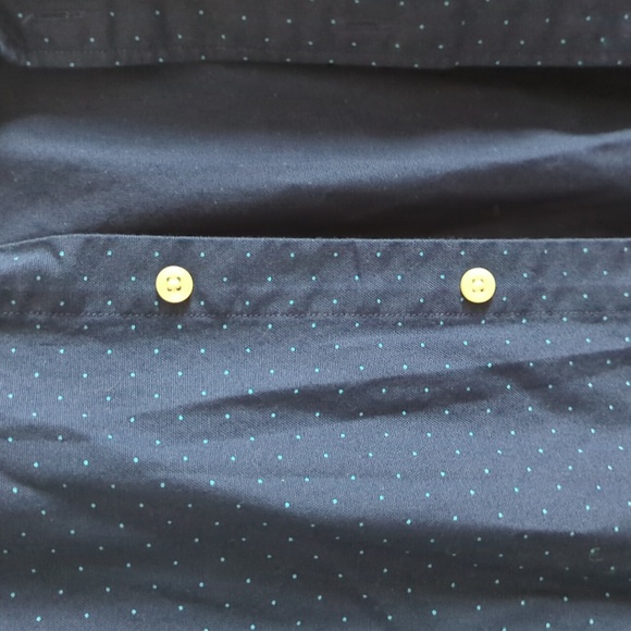 Size X-Large Tall Navy Gap Button Up - Picture 3 of 6